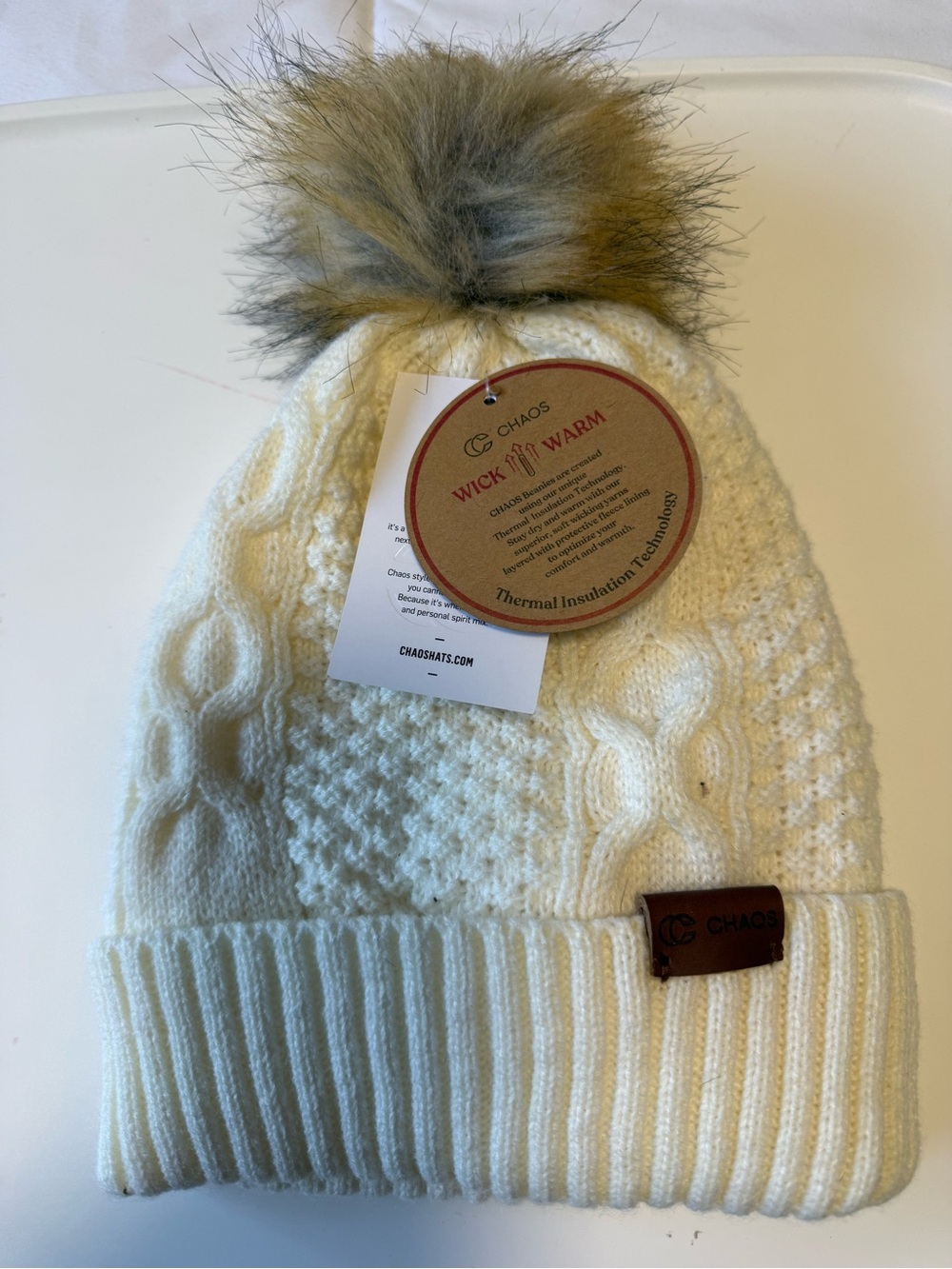 Chaos Cream Cable Knit work, warm Pom Beanie w/ thermal installation technology